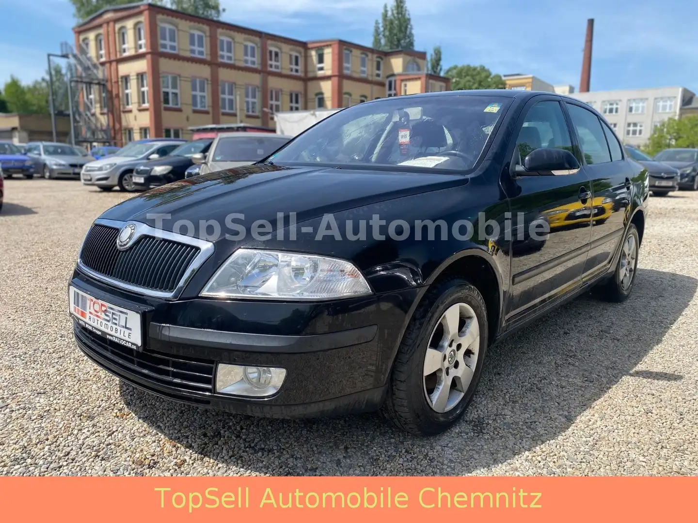 Skoda Octavia 1.6 MPI Ambiente Klimatronik Sitzheizung Schwarz - 1