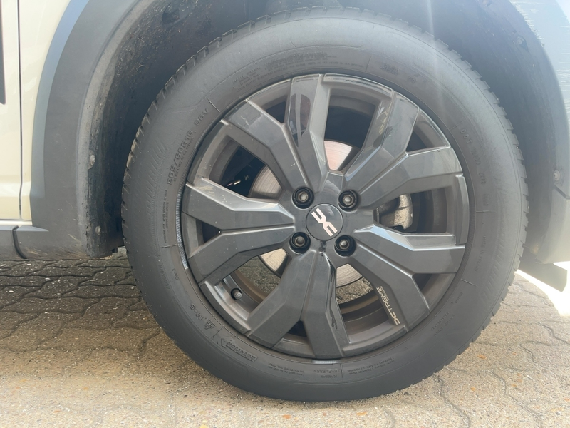 Dacia Jogger Extreme+ TCe 110+KAM+SHZG+KLIMA+NAVI+TOTWINKEL+ — photo 7
