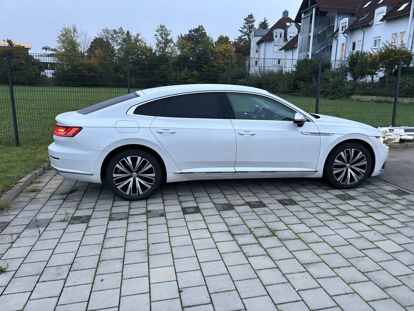 Volkswagen Arteon Elegance 4Motion Белый - 2