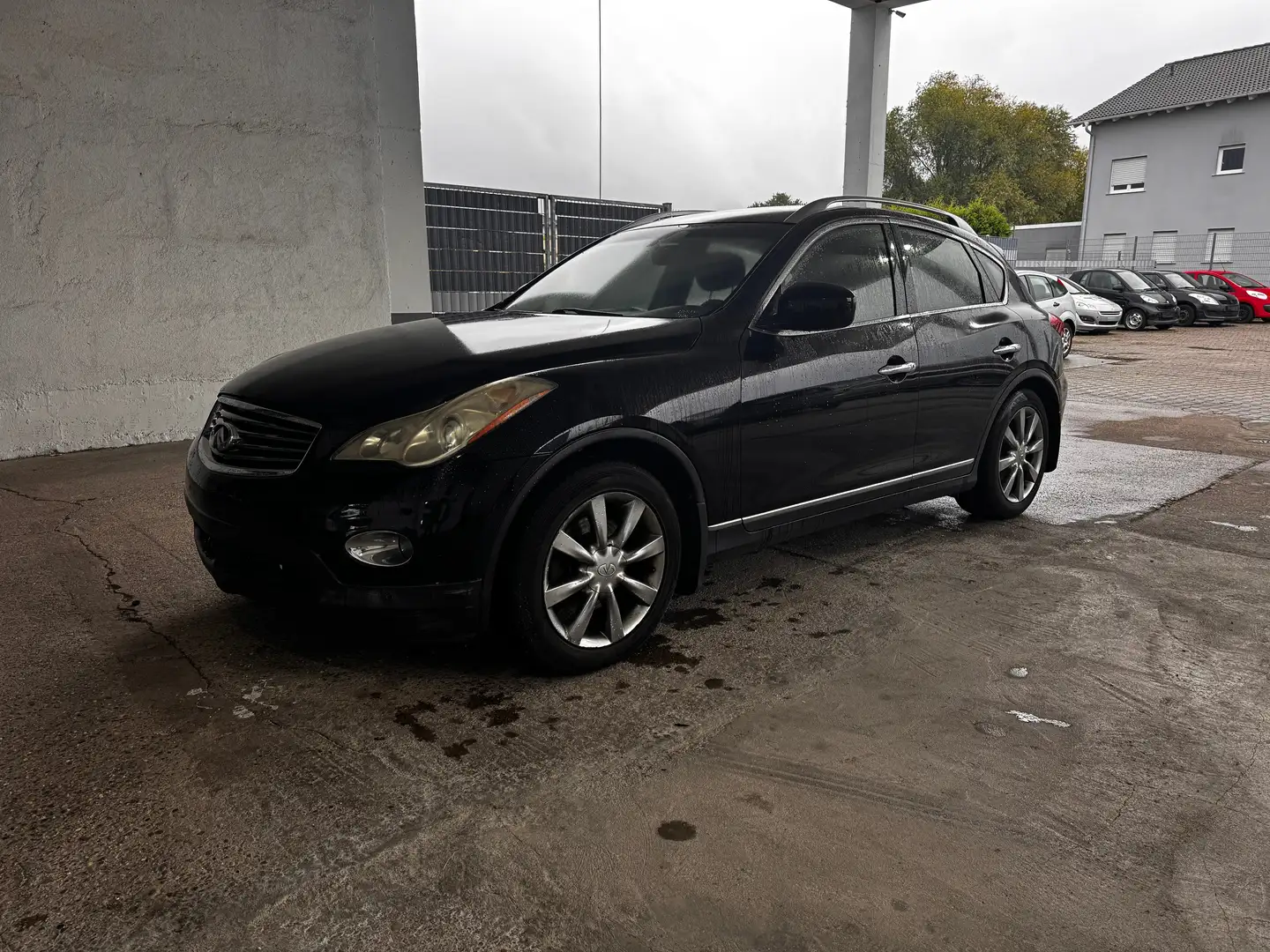 Infiniti EX35 Schwarz - 1