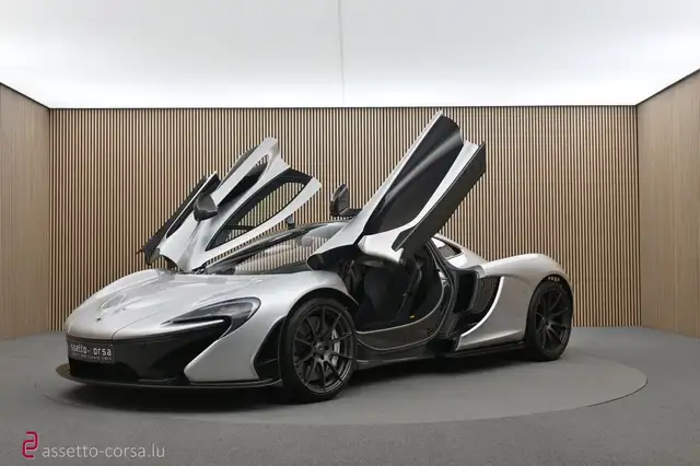 McLaren P1 view 28