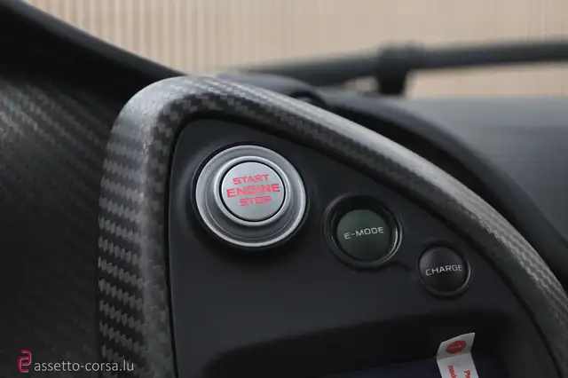 McLaren P1 view 15