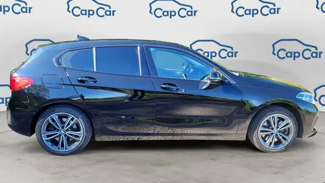 BMW 1 Series view 4