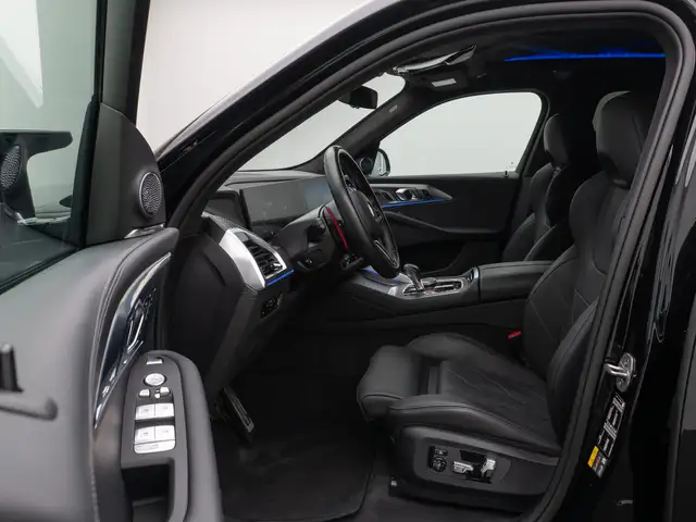 BMW XM view 19