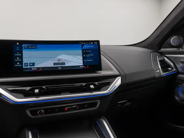 BMW XM view 21