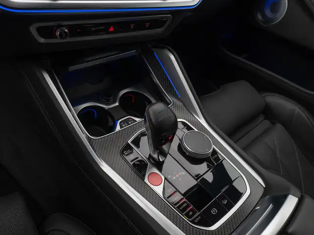 BMW XM view 22