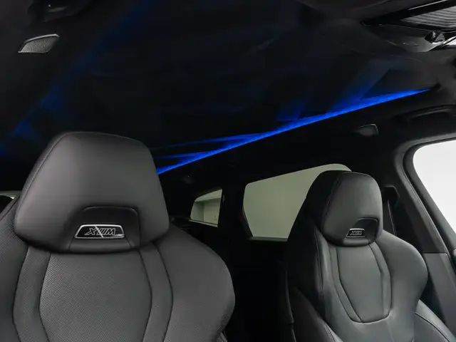 BMW XM view 30