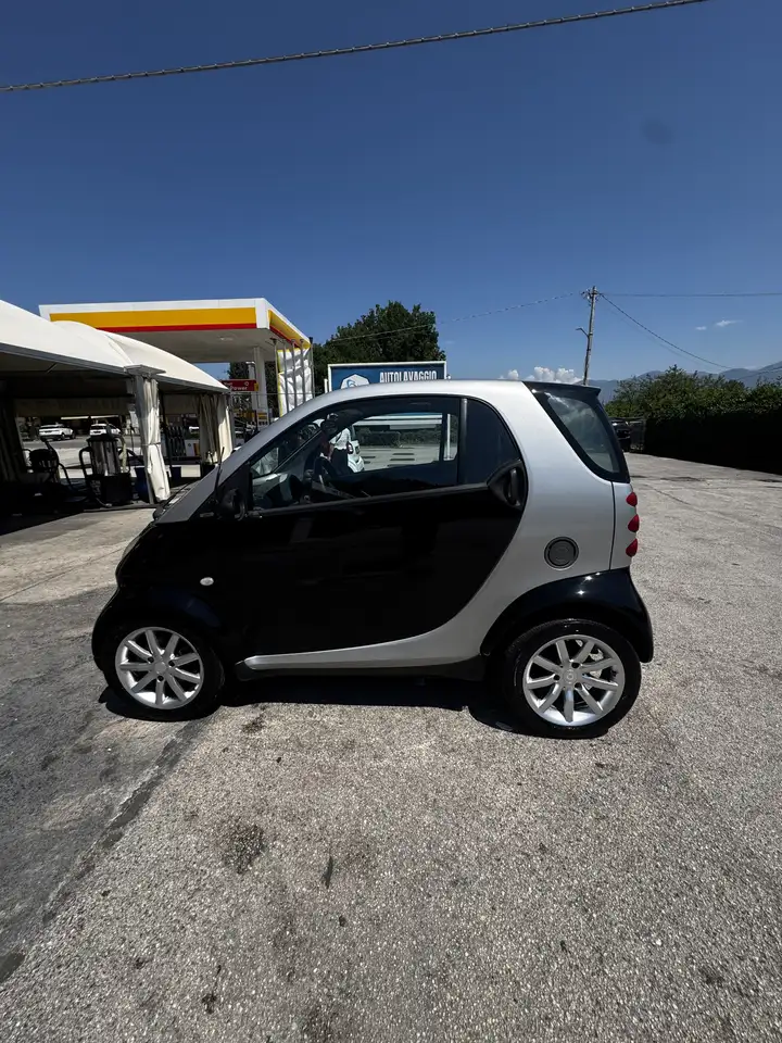 smart forTwo 2026 — фото 11