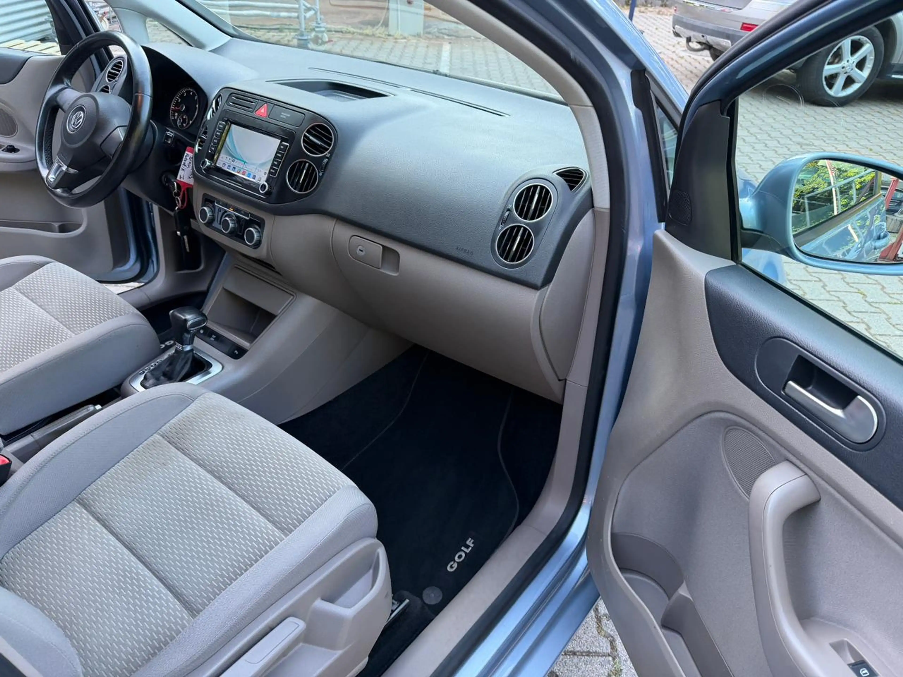 Volkswagen Golf Plus Team — photo 10