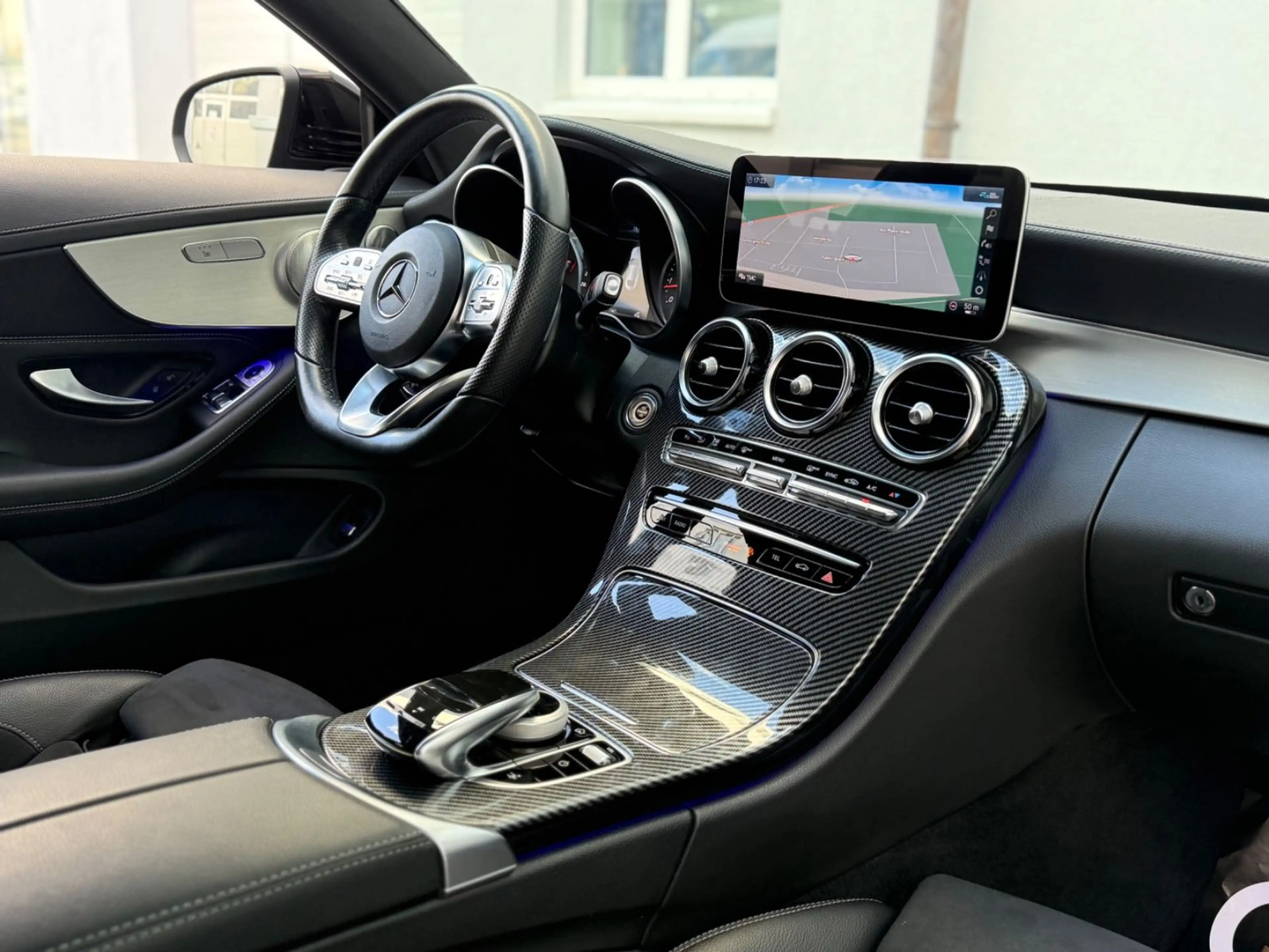 Mercedes-Benz C 300 Coupe AMG 9G *19 ZOLL*SOUND*KAME* — photo 7