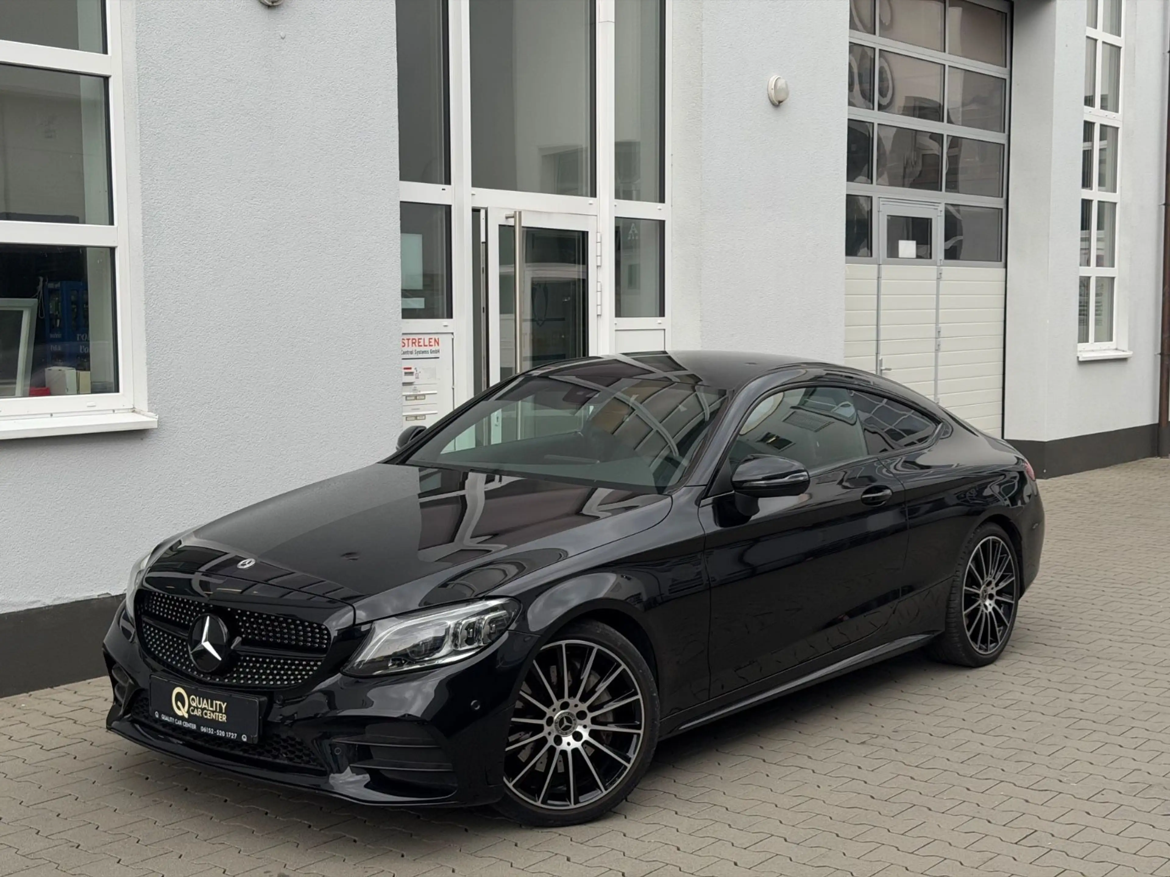 Mercedes-Benz C 300 Coupe AMG 9G *19 ZOLL*SOUND*KAME* — photo 2