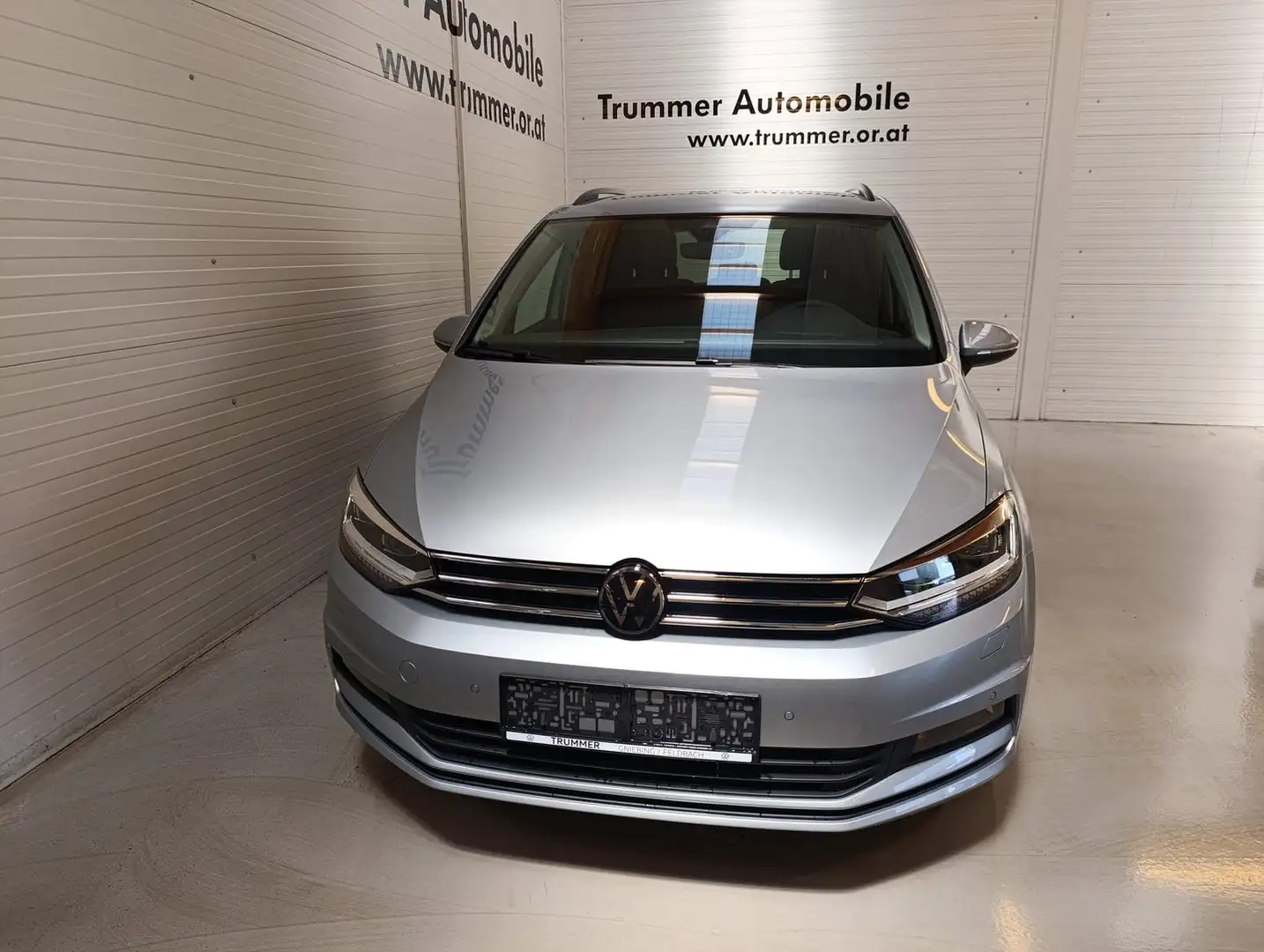 Volkswagen Touran Friends TDI Silber - 2