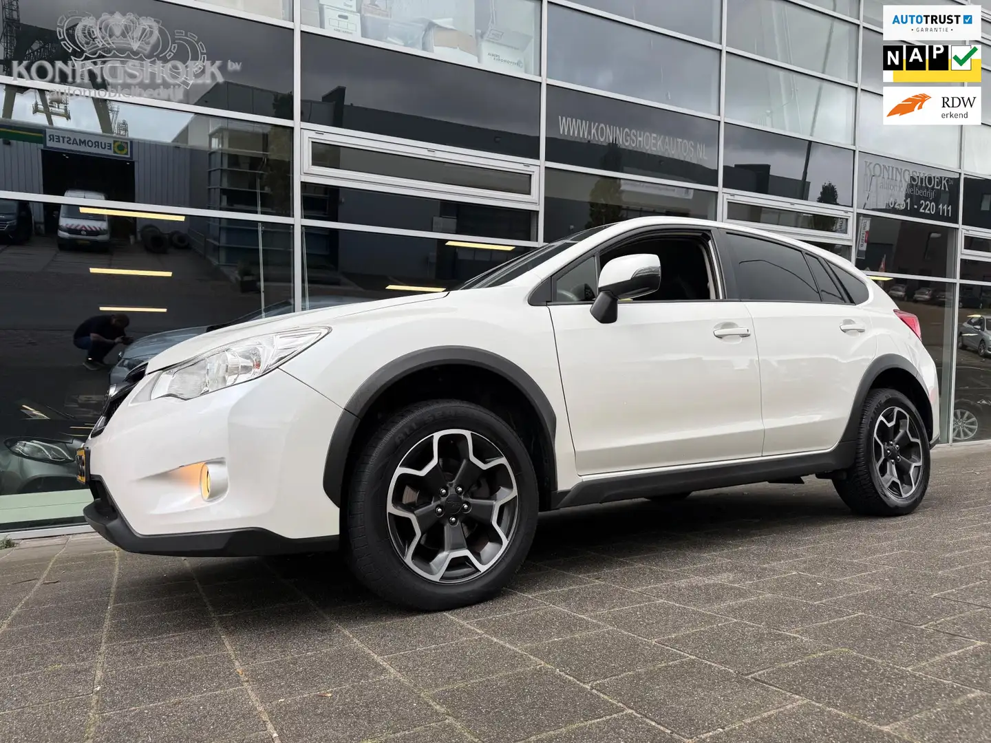 Subaru XV 1.6i Luxury AWD Weiß - 1