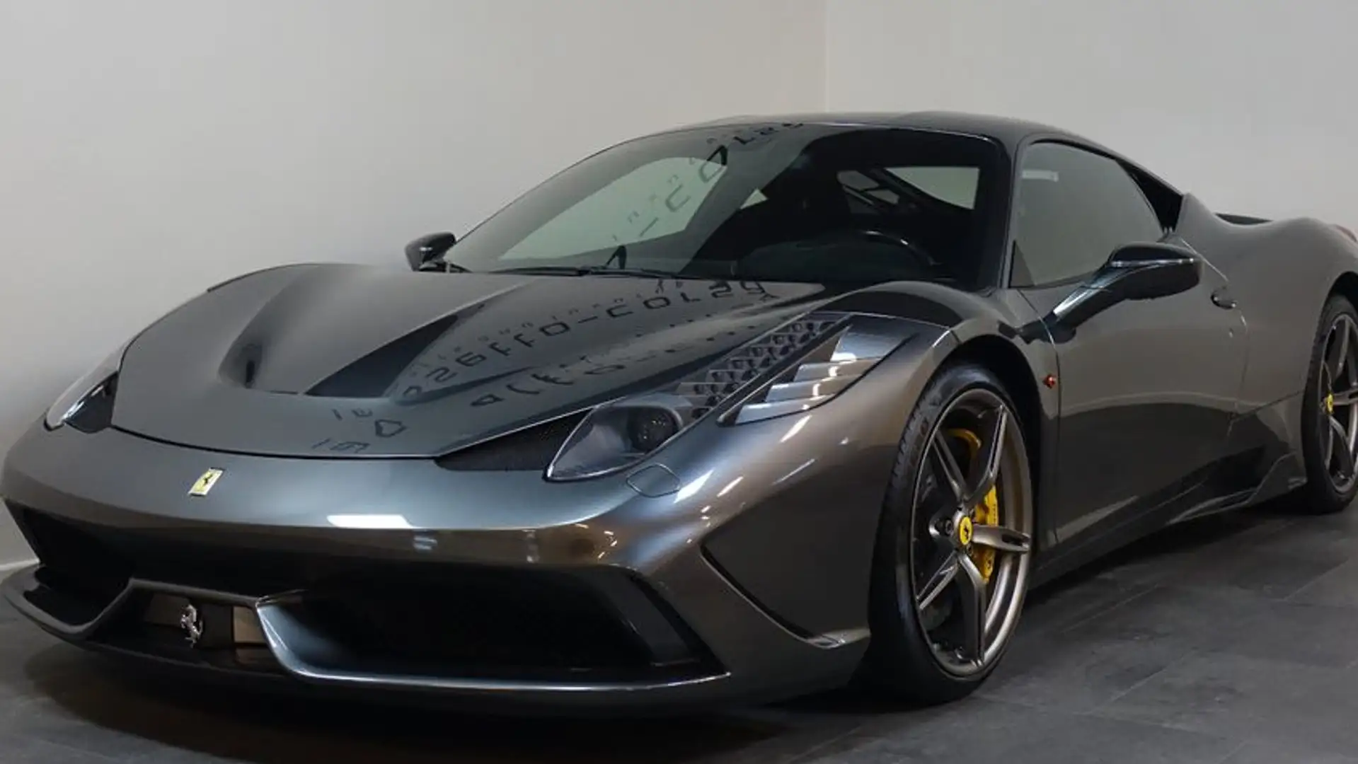 Ferrari 458 Speciale Grey - 1