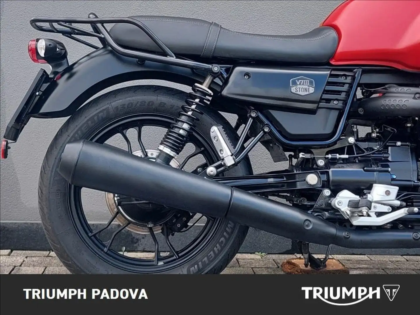 Moto Guzzi V 7 III Stone Rouge - 2