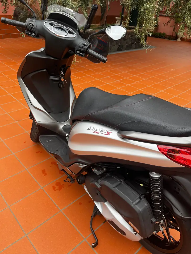 Piaggio Medley 125 125 S ABS Argent - 2