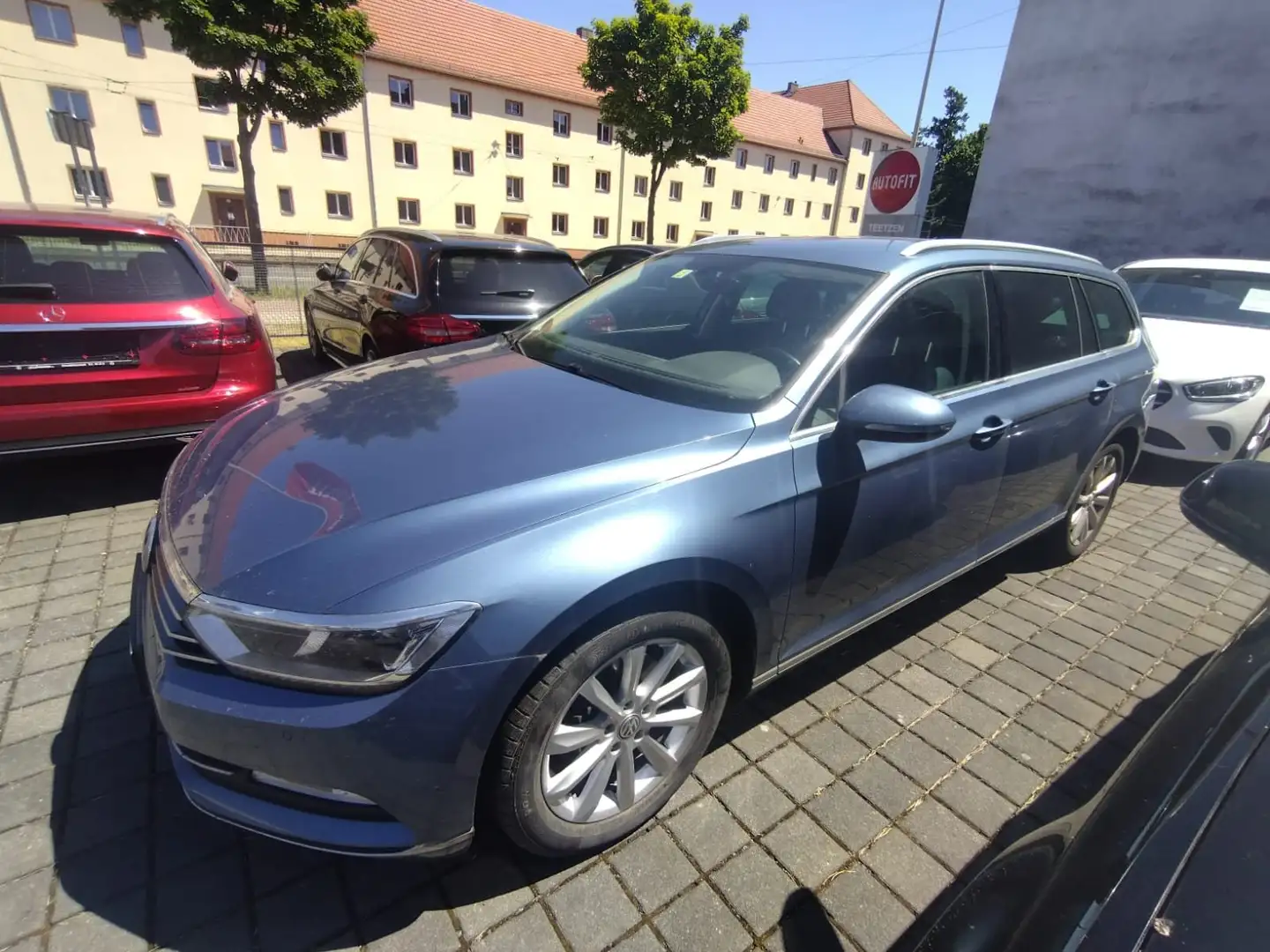 Volkswagen Passat Variant 2.0 TDI (BlueMotion Technology) Comfortline Blauw - 1