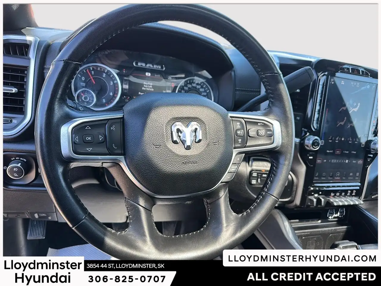 RAM 3500 снимка RAM 3500