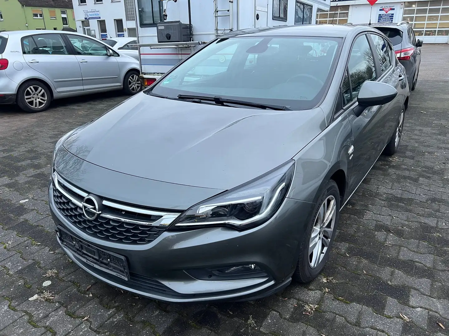 Opel Astra Active Start/Stop Grau - 1