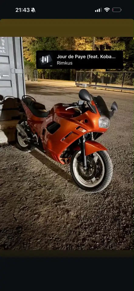 Suzuki GSX 600