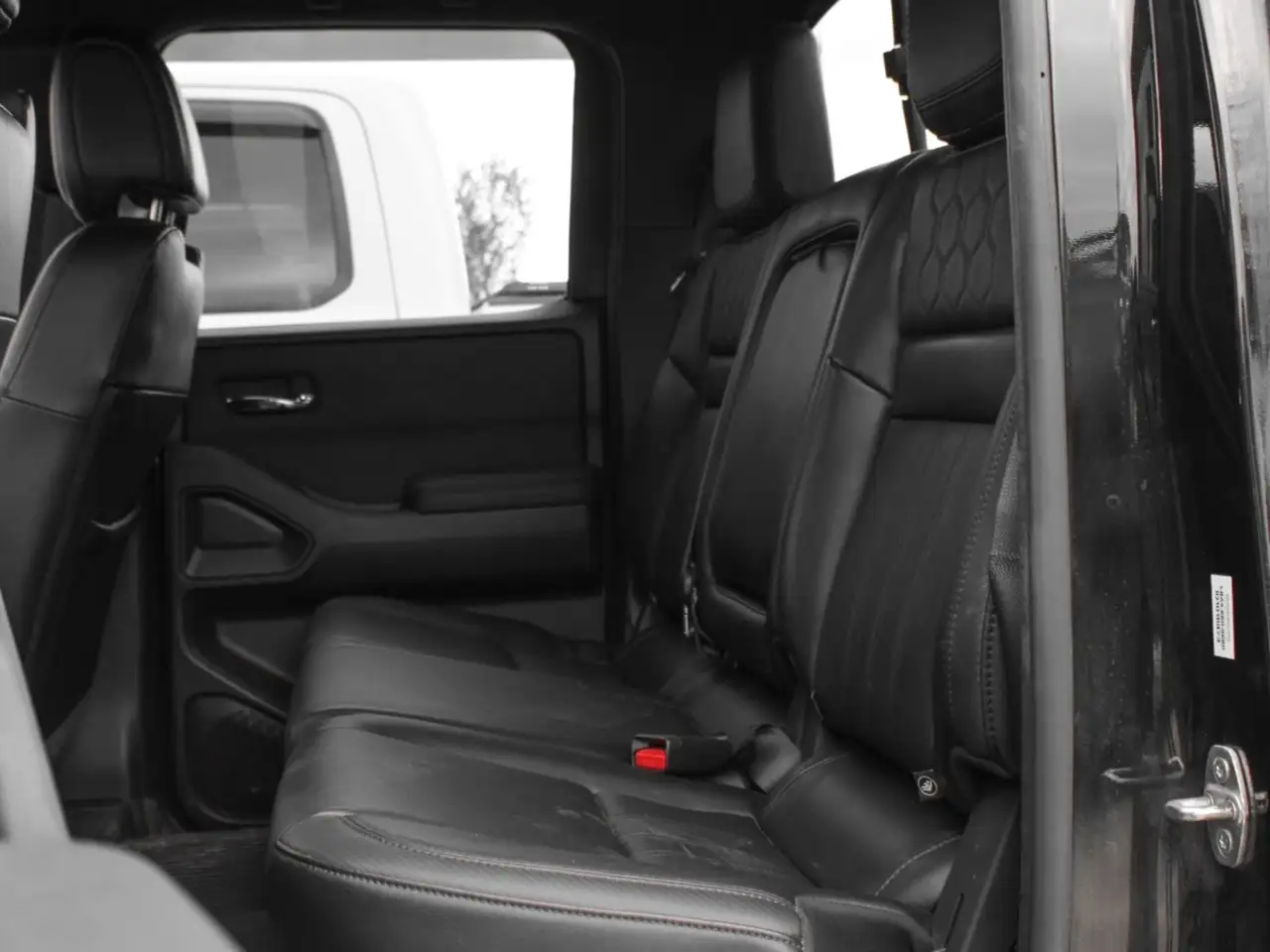 Nissan Frontier снимка Nissan Frontier