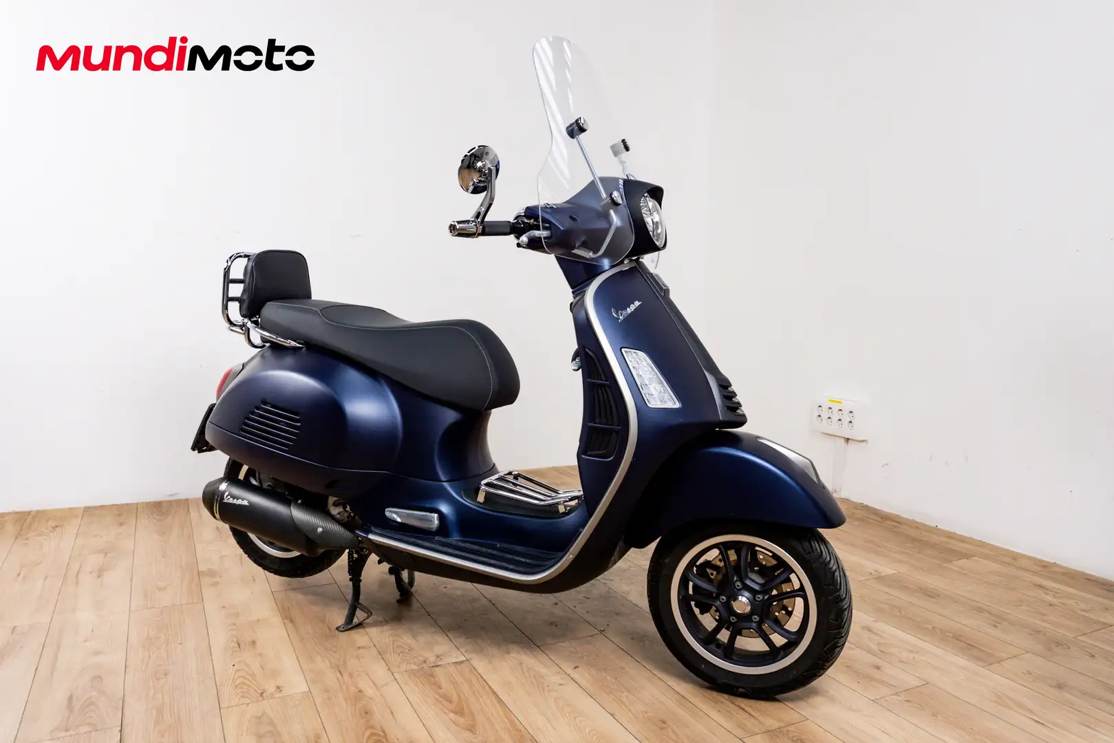 Vespa GTS 300 - 2