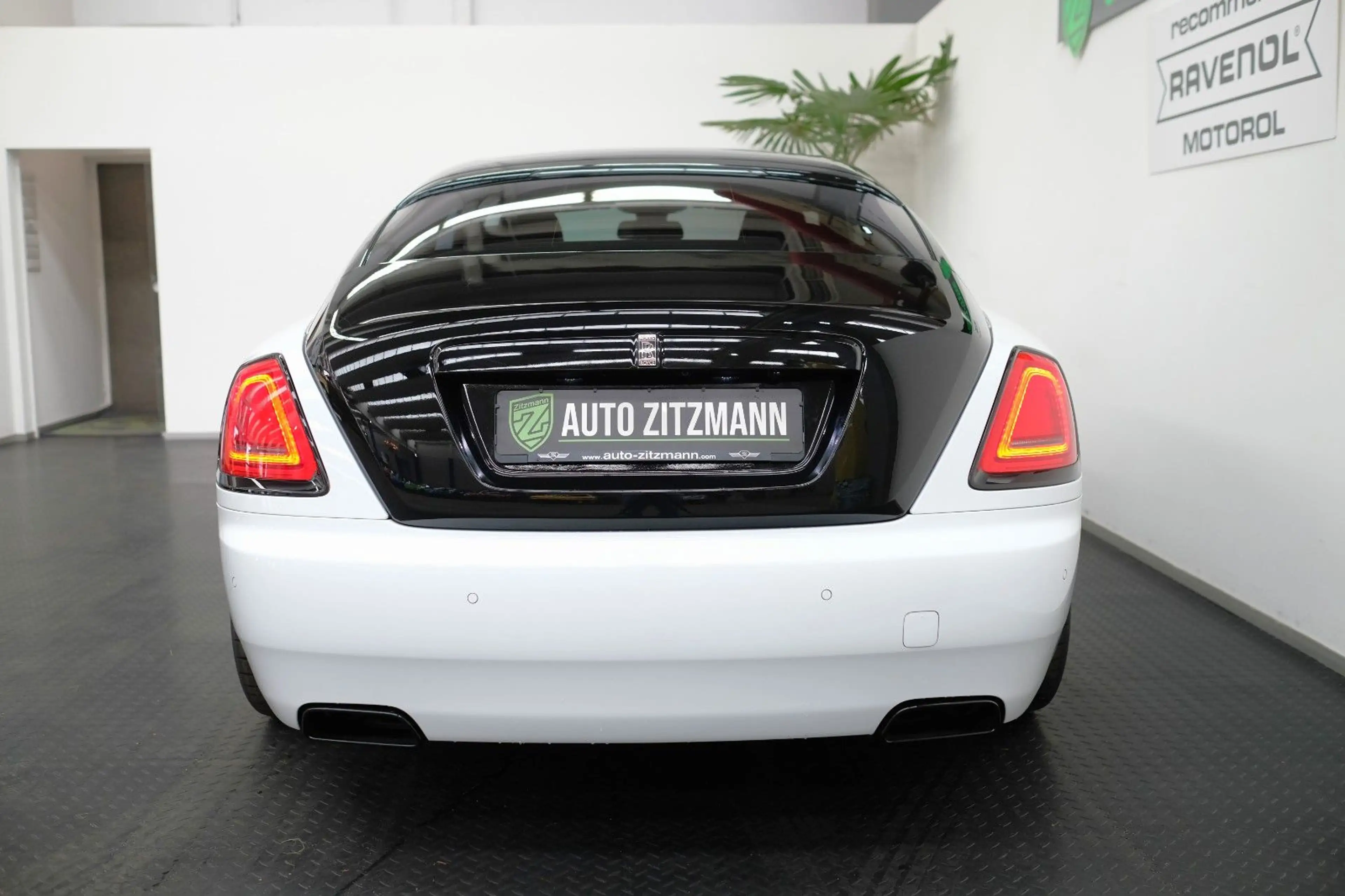 Rolls-Royce Wraith Serie II Optik/STARLIGHT/NOVITEC/BESPOKE/ — photo 9