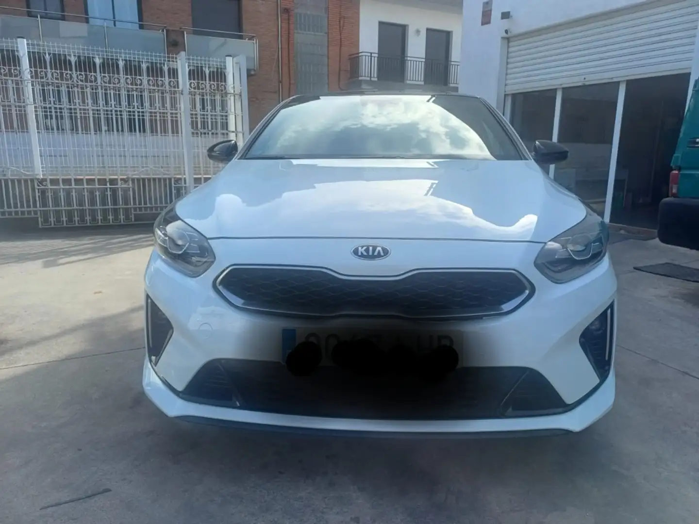 Kia Ceed / cee'd Tourer 1.4 T-GDi Eco-Dynamics GT Line Blanco - 2