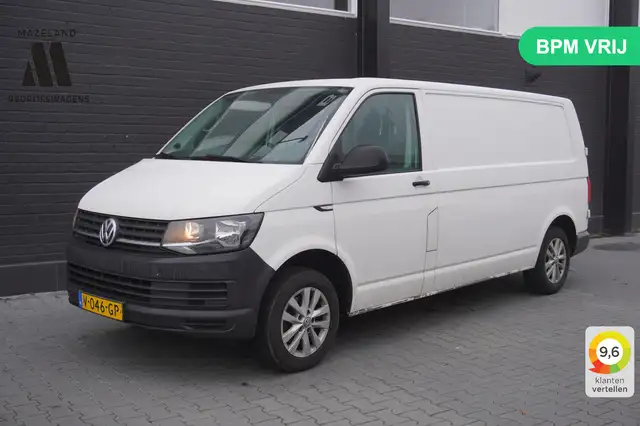 Volkswagen T6 Transporter 2.0 TDI L2 - Airco - Navi - PDC - Trekhaak - € 8.9