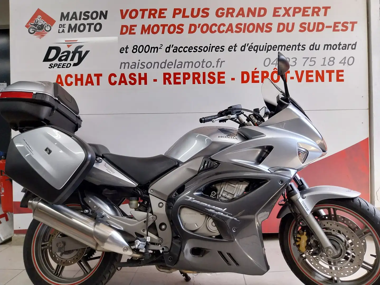 Honda CBF 1000 Gris - 1