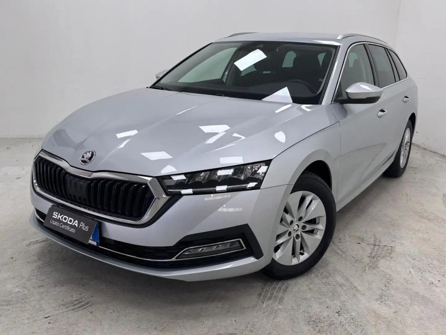 Skoda Octavia 1.5 e-TEC DSG Wagon Ambition Argent - 1