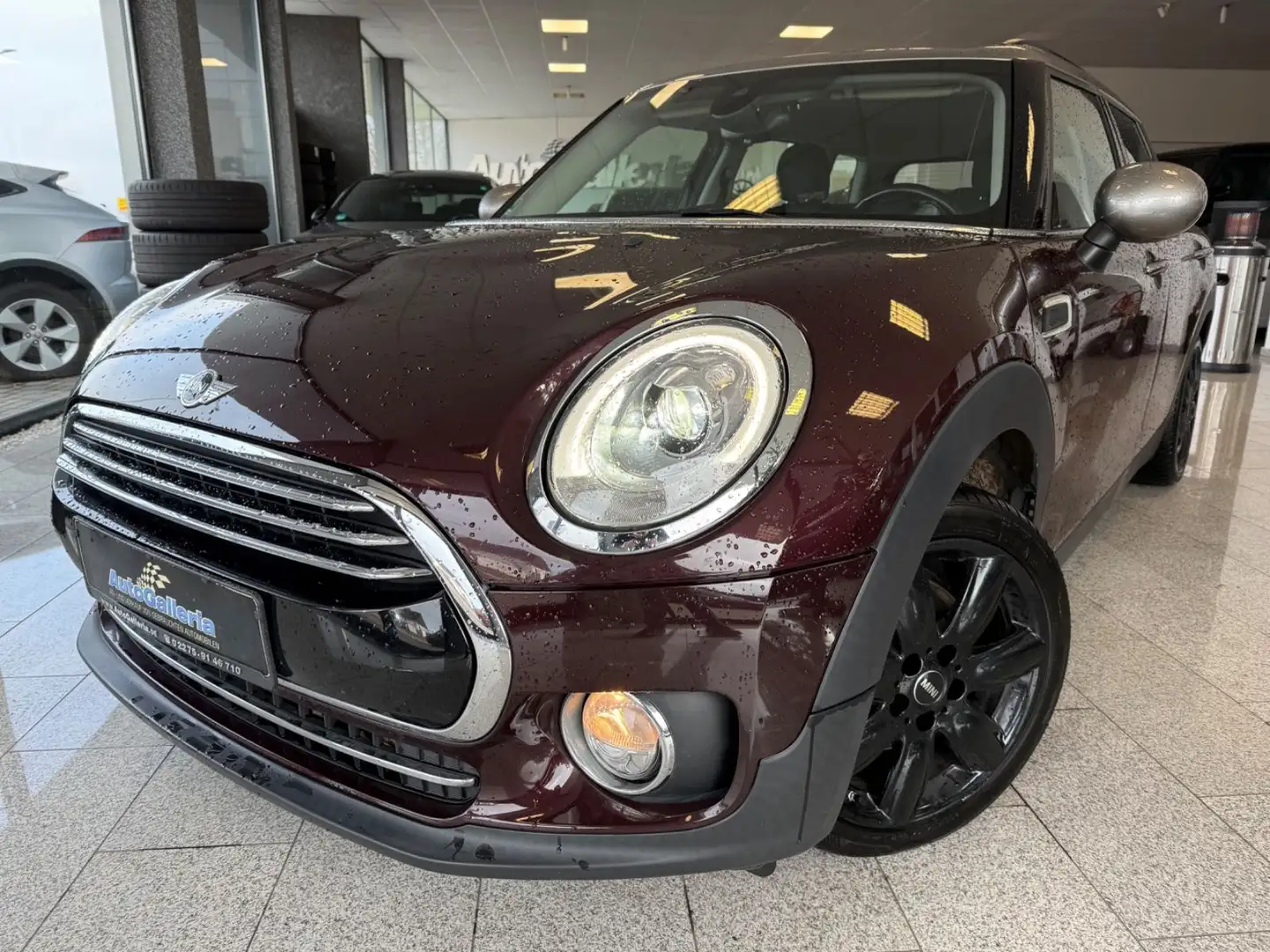 MINI Cooper Clubman Automatik Klima. Navi. Rot - 1