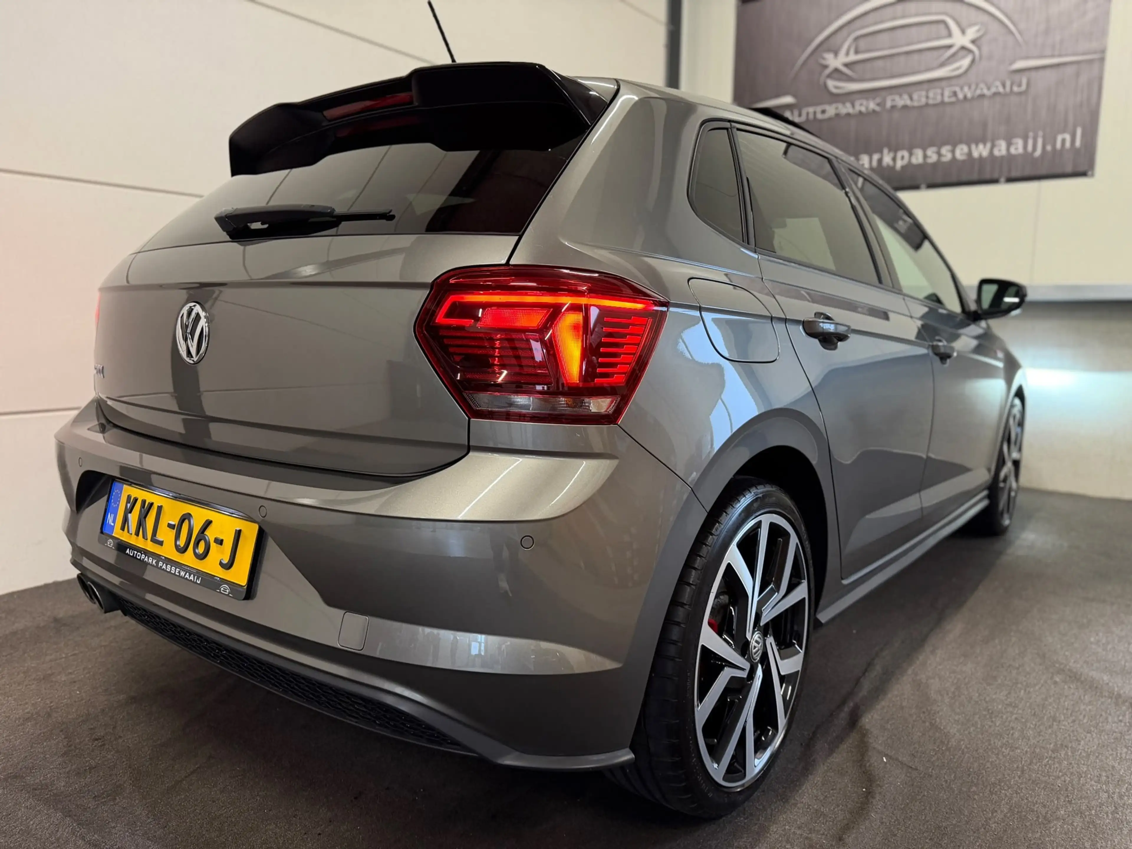 Volkswagen Polo GTI 2.0 TSI Pano, ACC, Virtual Cockpit, Apple Carplay, — photo 8
