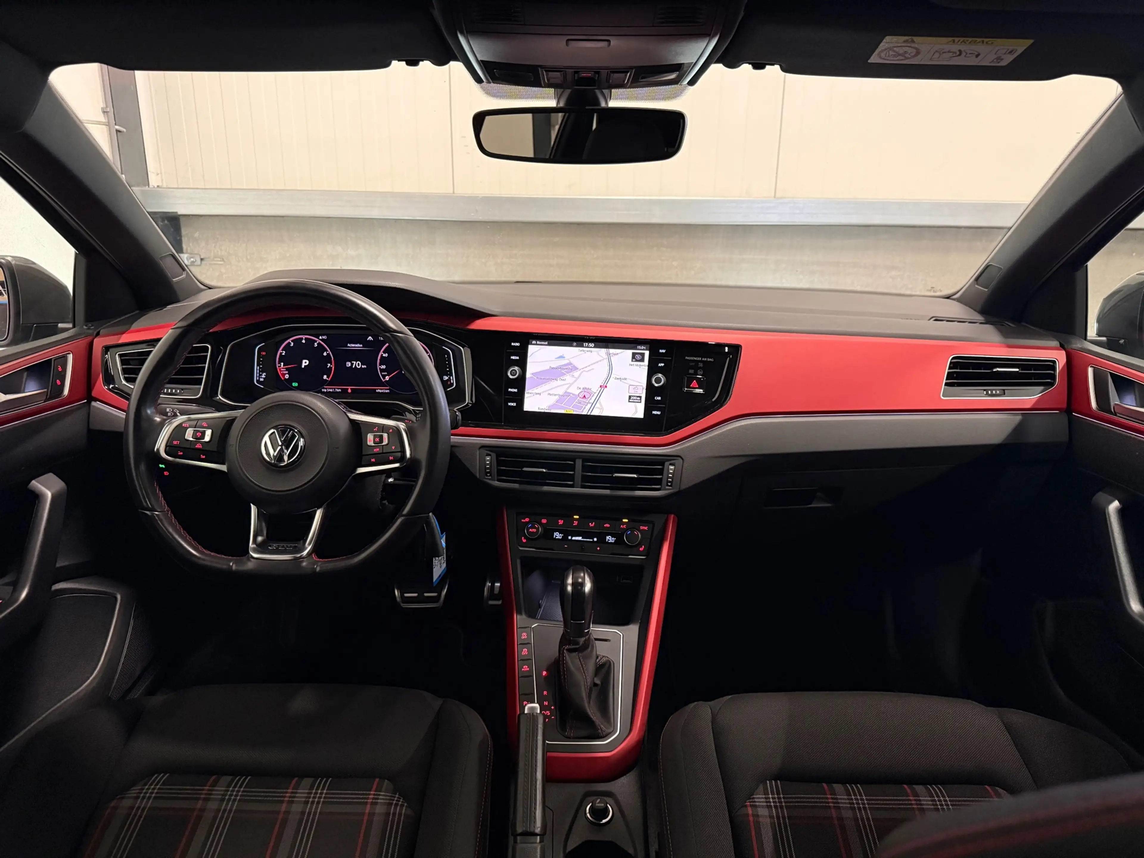 Volkswagen Polo GTI 2.0 TSI Pano, ACC, Virtual Cockpit, Apple Carplay, — photo 14