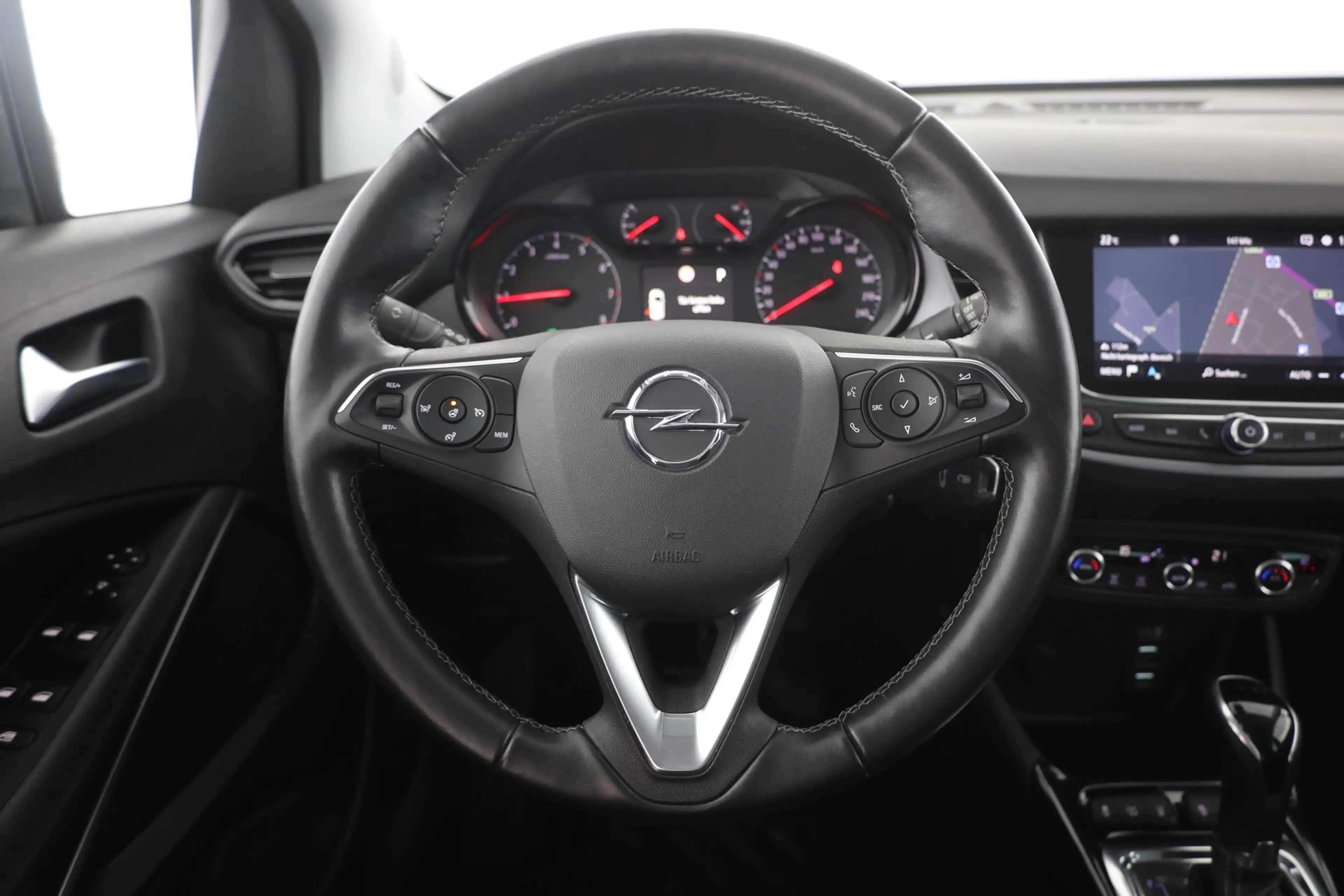 Opel Crossland 1.2 Edition LED Navi AHK Sitzheizung — photo 14