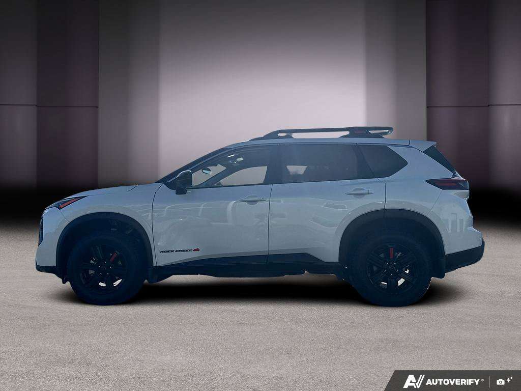 2026 Nissan Rogue Rock Creek / AWD / HEATED SEATS / ROOF RACKS!! — photo 3