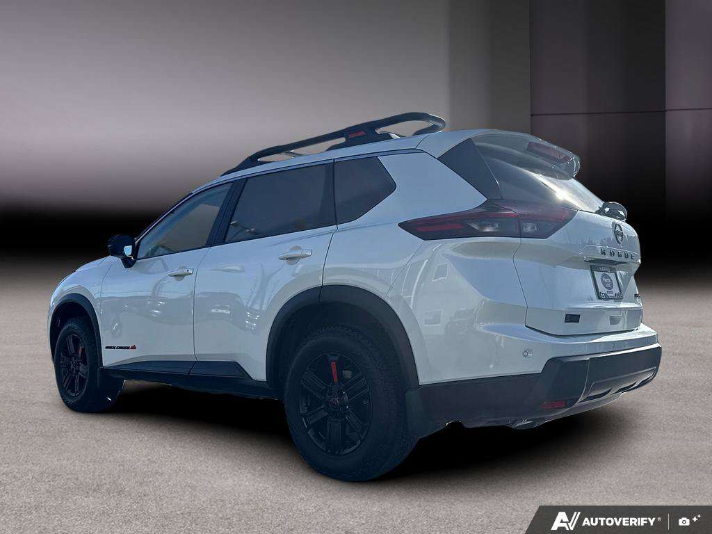 2026 Nissan Rogue Rock Creek / AWD / HEATED SEATS / ROOF RACKS!! — photo 4