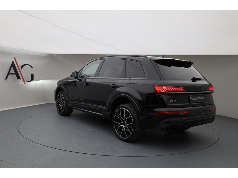 Audi SQ7 4.0 TDI quattro 7S AHK StdHzg Mem Matrix 22 — photo 4