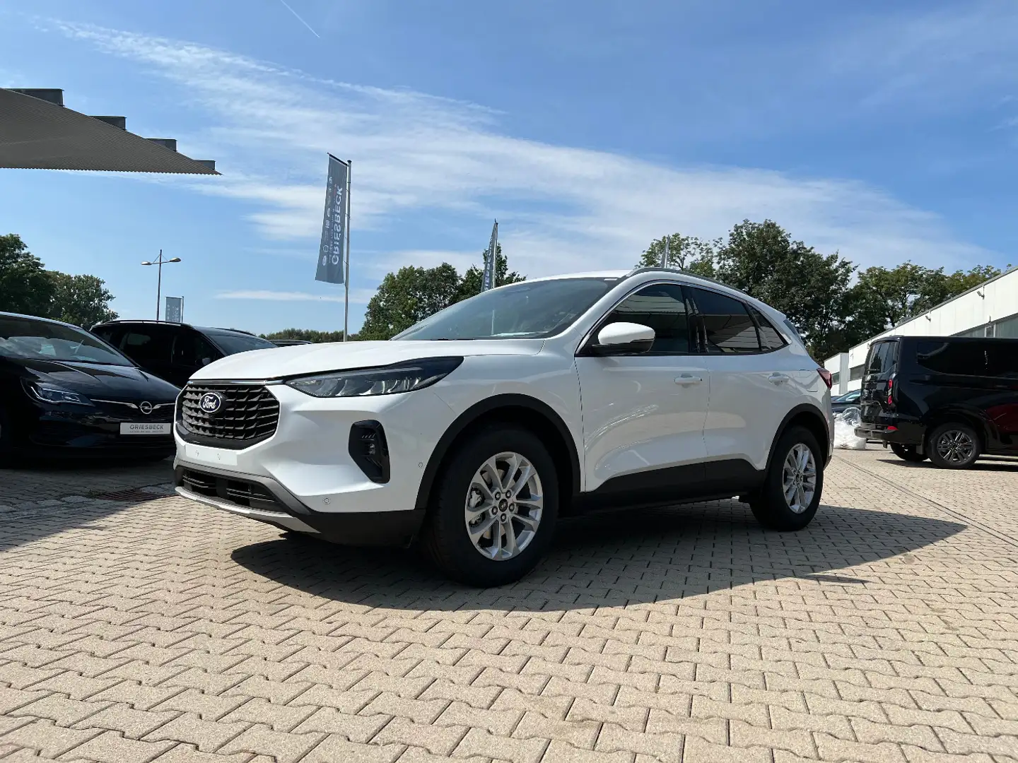 Ford Kuga 1.5 EcoBoost Titanium *LED Navi ACC Kamera* White - 1