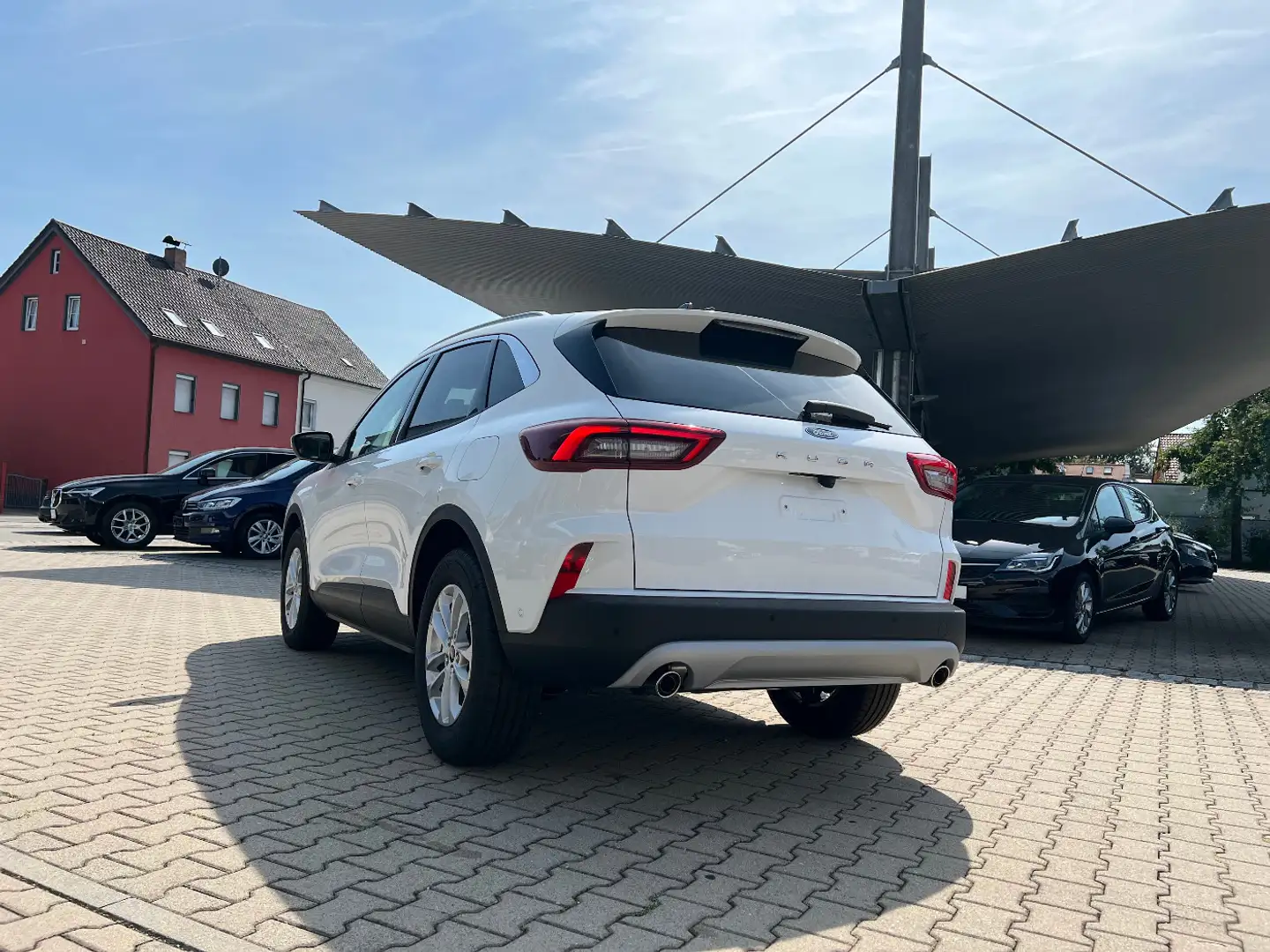 Ford Kuga 1.5 EcoBoost Titanium *LED Navi ACC Kamera* White - 2