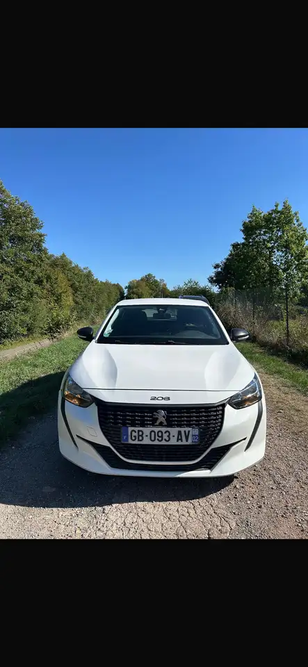 Peugeot 208 208 — photo 4