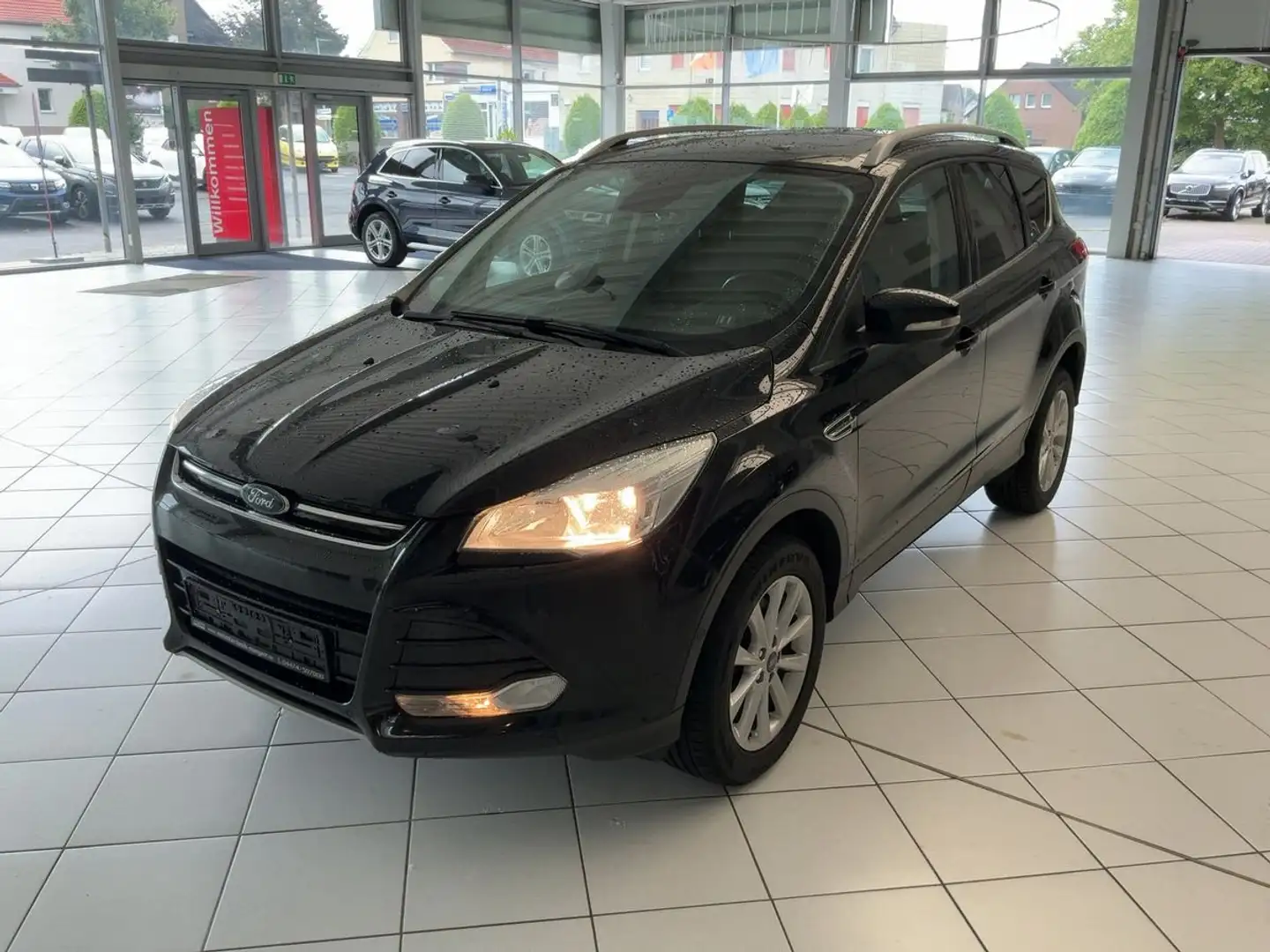 Ford Kuga Titanium+Automatik+Tüv Neu Schwarz - 1