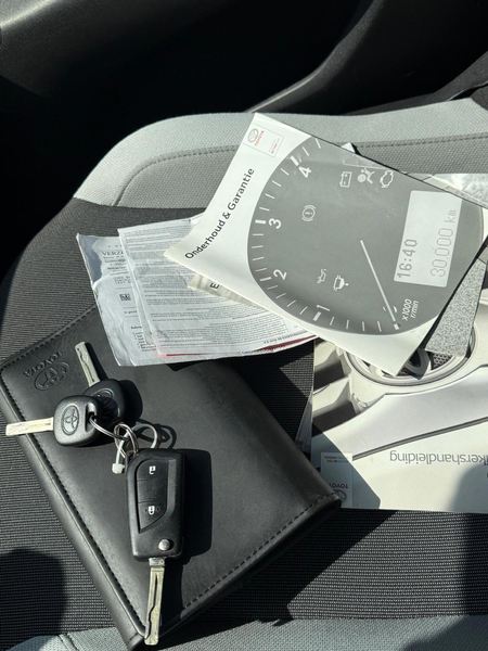 Toyota Aygo 1.0 VVT-i x-play/5D/bleutooth/Cruise — photo 26