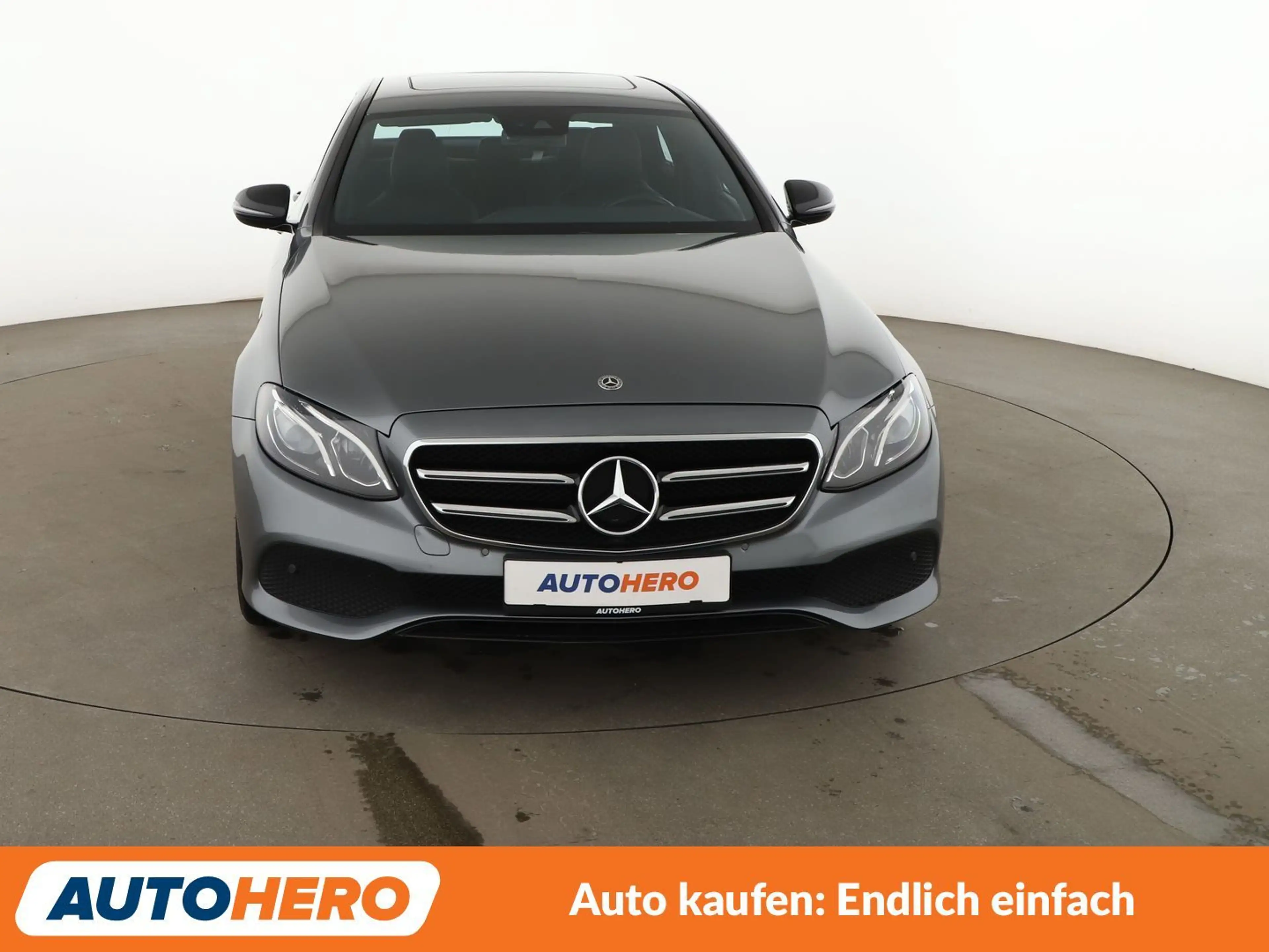 Mercedes-Benz E 250 E 250 Avantgarde Aut.*NAVI*LED* — photo 9