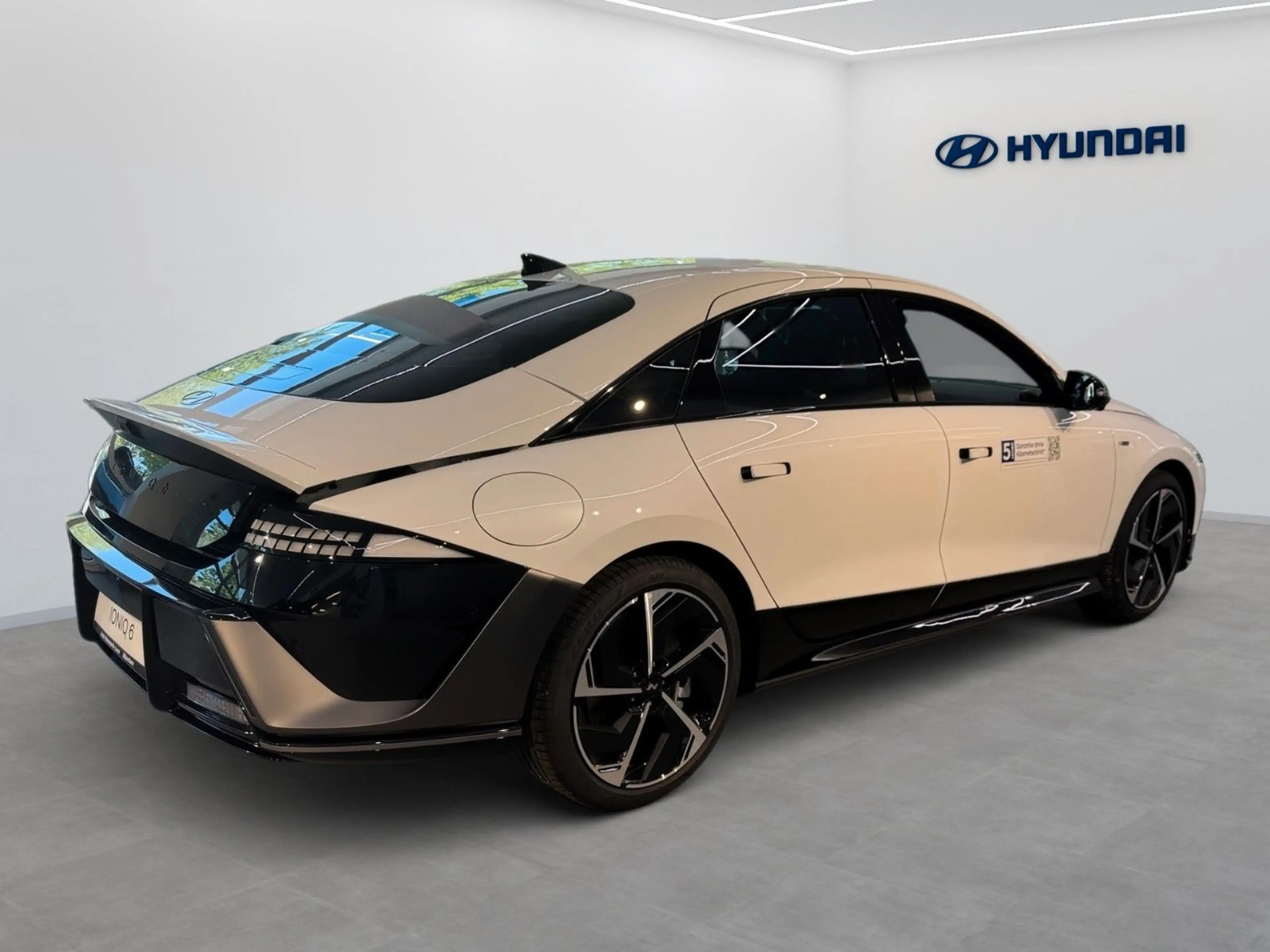 Hyundai IONIQ 6 IONIQ6 N-Line X 4WD f. öff. Dienst und med. Ber. — photo 3