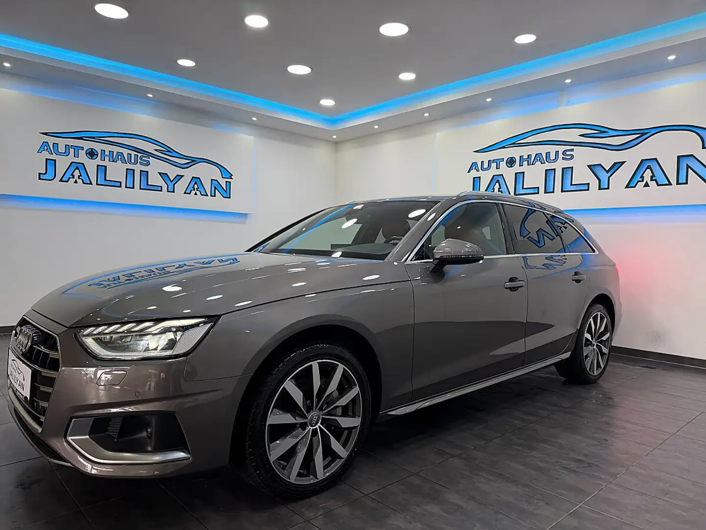 Audi A4 Avant 40 TDI,MATRIX, ACC, VIRTUAL, LEDER, NAVI,... Grau - 2