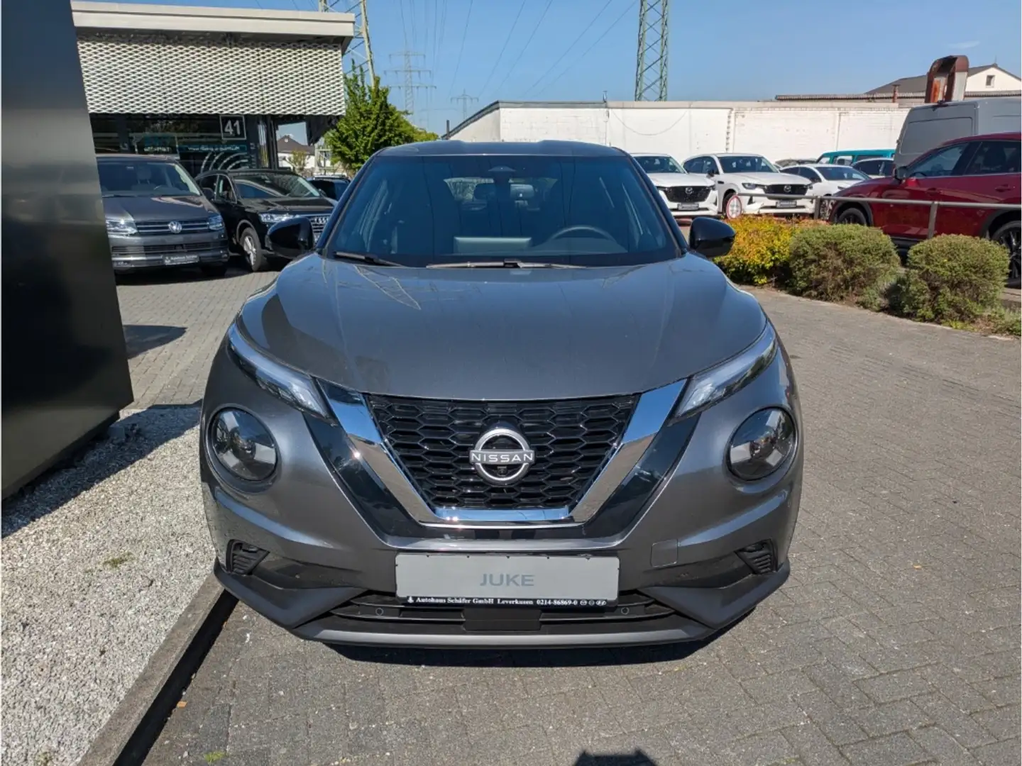 Nissan Juke N-CONNECTA 1.0 DIG-T 114PS 7-DCT Tech-P Winter II Grau - 2