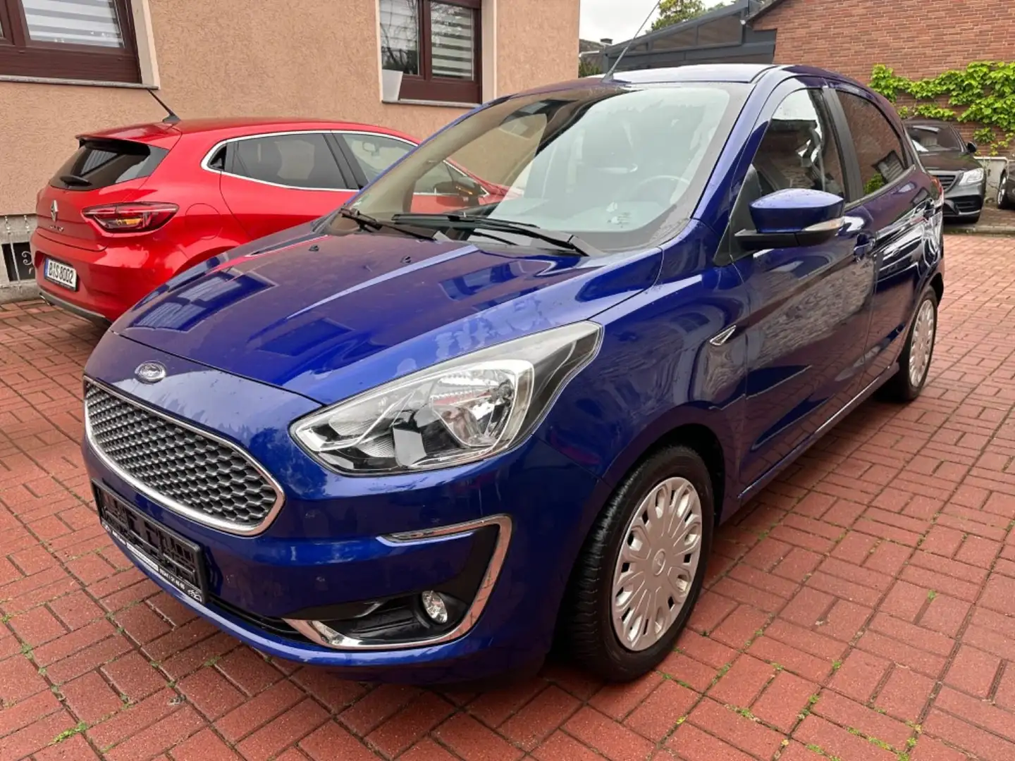 Ford Ka/Ka+ Ka+ 1,2 ActiveActive Bleu - 1