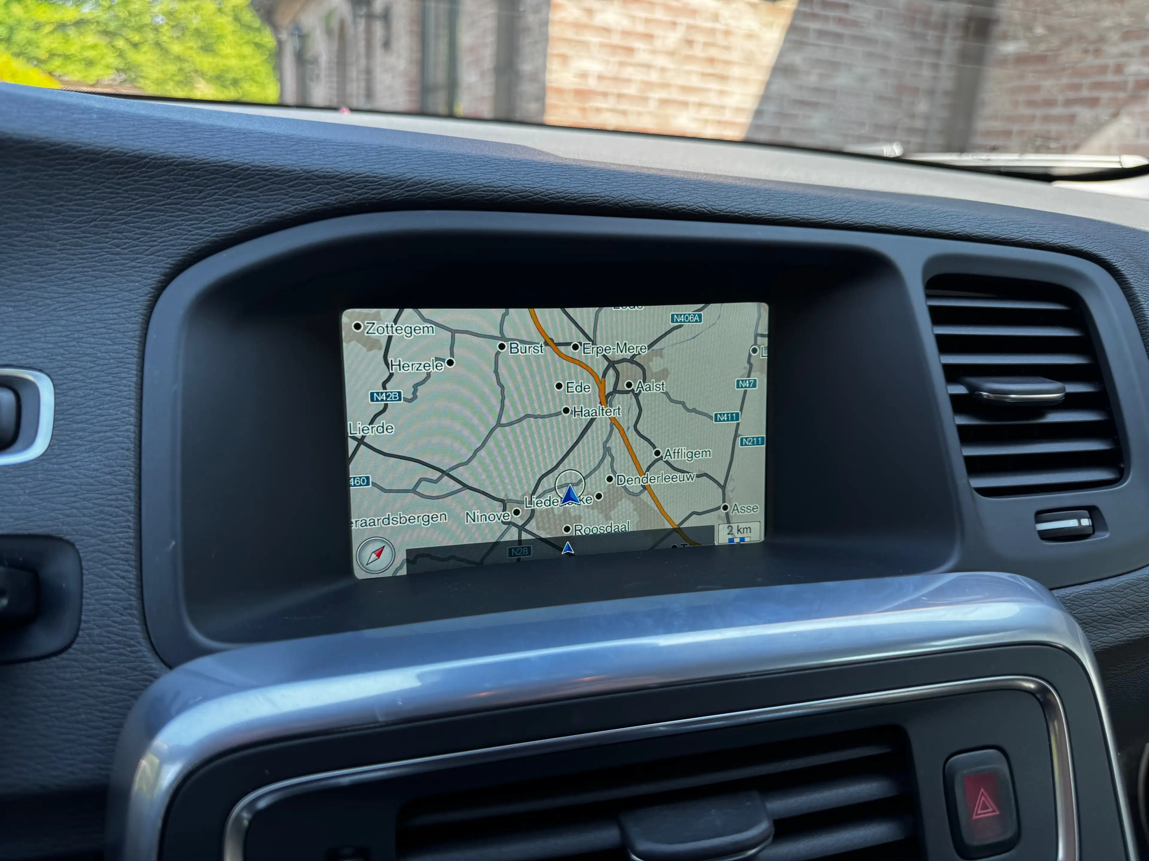 Volvo V60 Cross Country | LED | CRUISE CONTROL | DUAL AUTO A/C | LEDER | NAVI | PDC | — photo 9