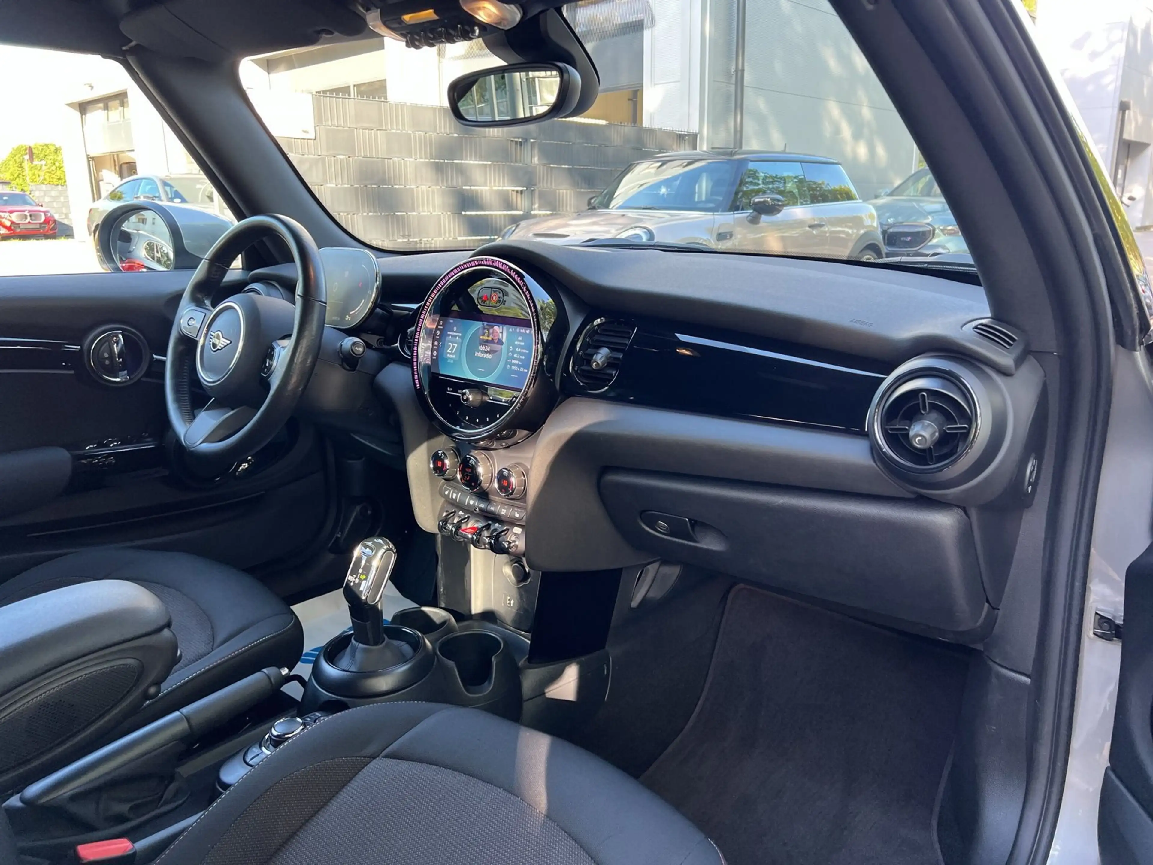 MINI Cooper Cabrio Cooper Cabrio Aut. LED Lenkradhz PDC Sithzg DA — photo 11